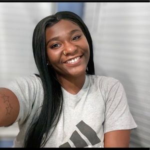 Meet your Posher, Alaisha